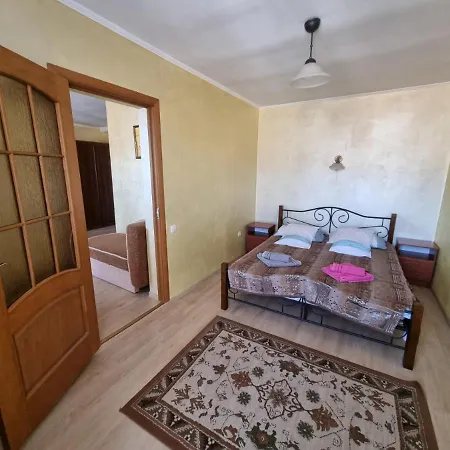 ксенія Otel Skhidnytsia