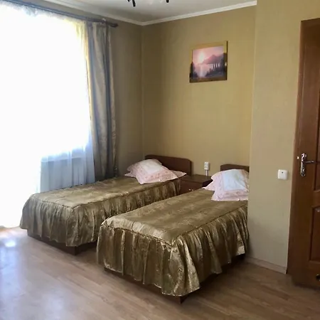 ксенія Otel Skhidnytsia