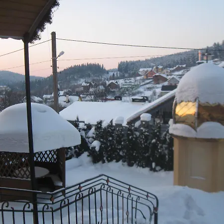 ксенія Skhidnytsia