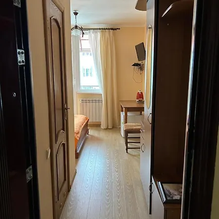 Hotel ксенія Skhidnytsia